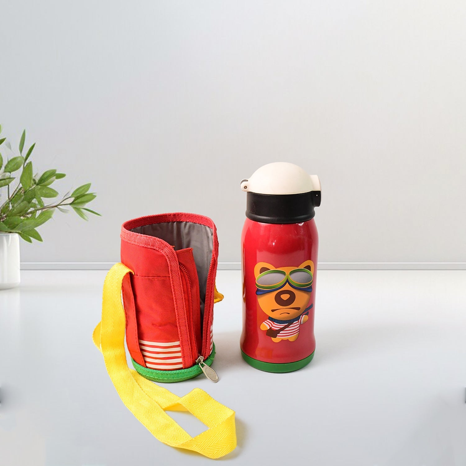 Stainless Steel Water Bottles 500 ML Approx (Mix Design & Color / 1 Pc) Stainless Steel Water Bottles 500 ML Approx (Mix Design & Color / 1 Pc)